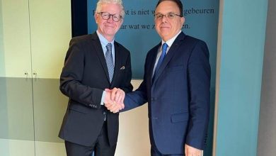 صورة سعادة السفير علي مقراني يلتقي بالسيد رينيه براندرز رئيس غرفة التجارة الفيدرالية البلجيكية
