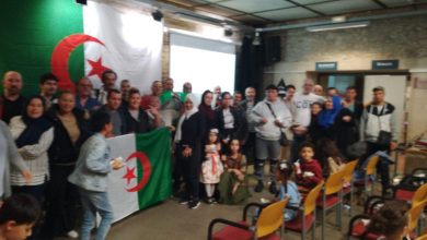 صورة جانب من احتفالات الجالية الجزائرية بمقاطعة جيرونا بإسبانيا بالذكرى الـ68 لاندلاع ثورة التحرير الوطني