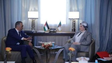 صورة تراث ثقافي: السيدة مولوجي تجري مباحثات مع وزير السياحة والآثار الأردني