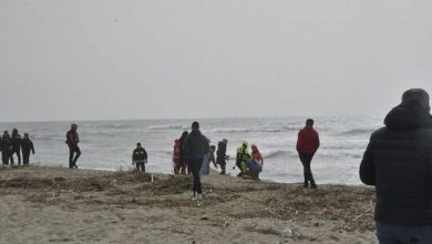 صورة بعد إطلاقه نداء استغاثة.. فقدان أثر زورق في البحر المتوسط يقل 500 مهاجر بينهم حوامل وأطفال