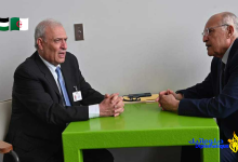 Photo de Rencontre bilatérale entre M. Attaf et l’envoyé spécial du Président palestinien