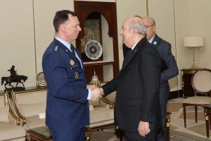 الجزائر ،.. واشنطن